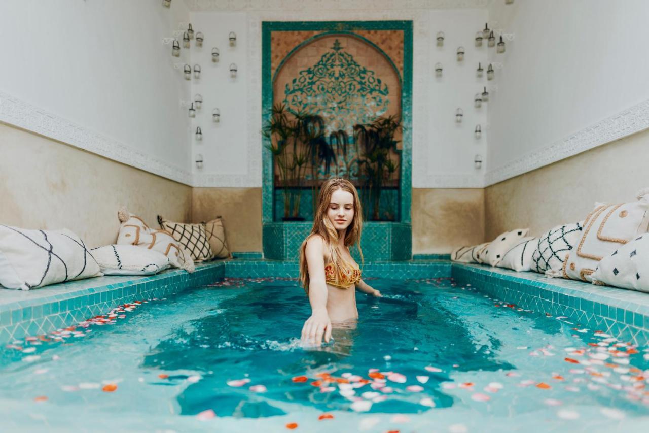 Kenzara & Pool, Your Private Escape
